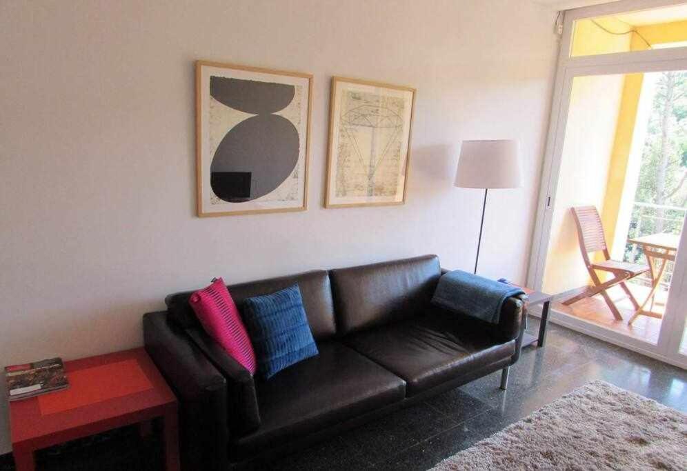 Apartamento con increíbles vistas y terraza en la azotea Girona Exterior foto